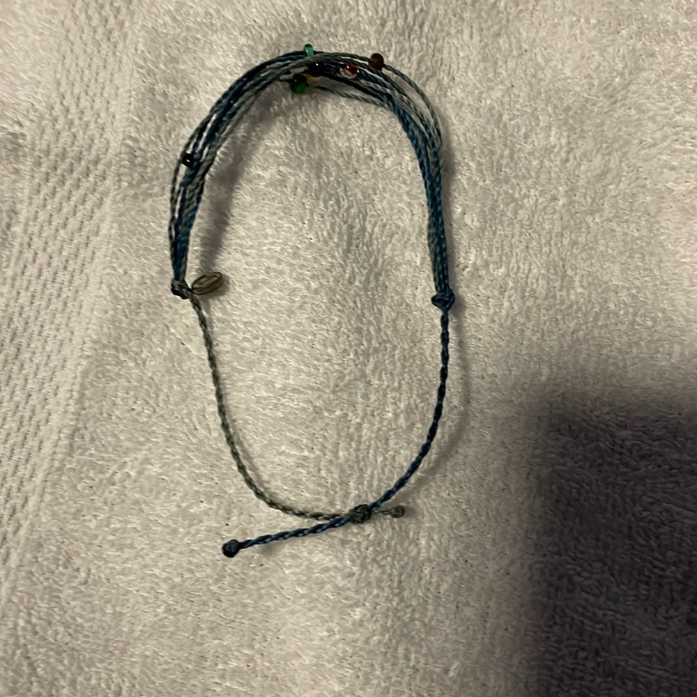 Vintage pure vida bracelet bought over 10 years ago.